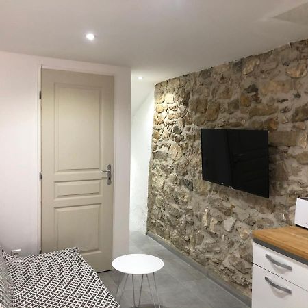 Les Olives Wifi Netflix Appart-Hotel-Provence La Fare-les-Oliviers Екстер'єр фото