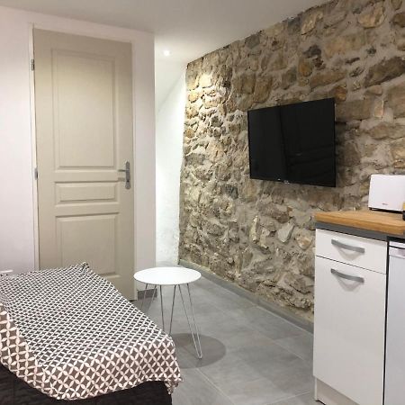Les Olives Wifi Netflix Appart-Hotel-Provence La Fare-les-Oliviers Екстер'єр фото