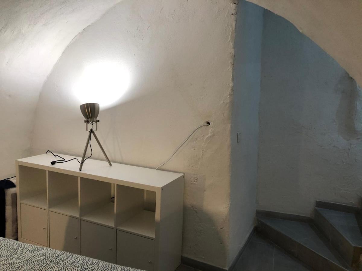 Les Olives Wifi Netflix Appart-Hotel-Provence La Fare-les-Oliviers Екстер'єр фото